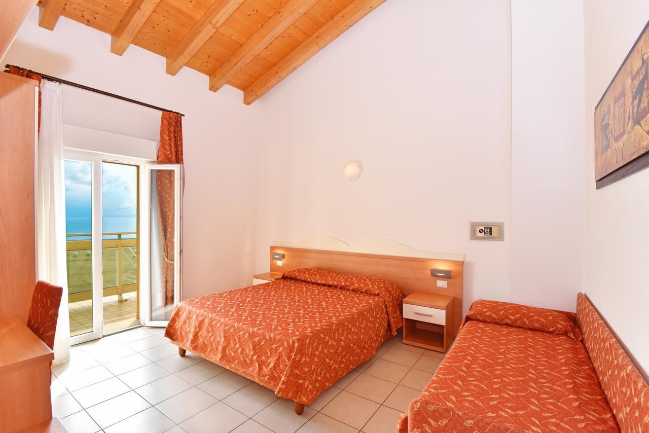 Hotel Villa Olga Caorle Luaran gambar