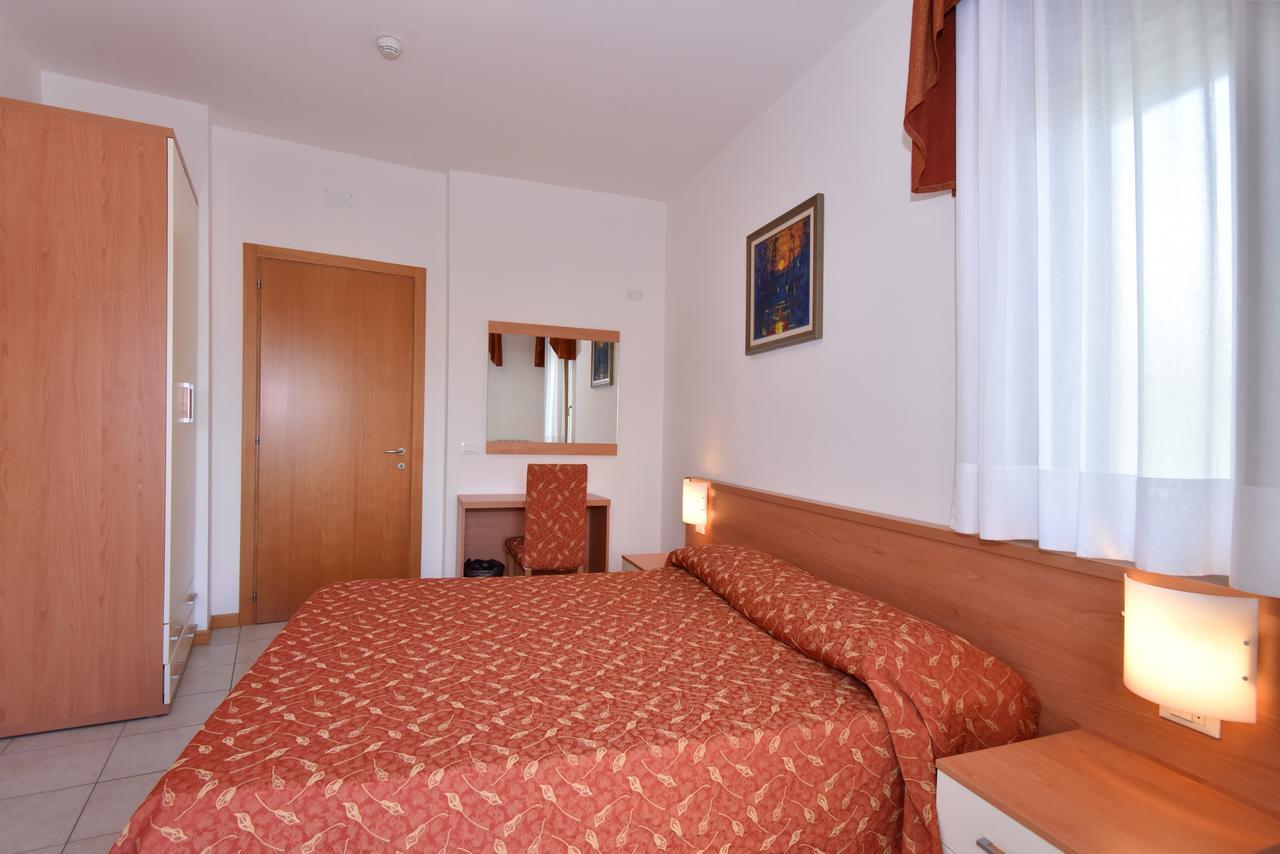 Hotel Villa Olga Caorle Luaran gambar